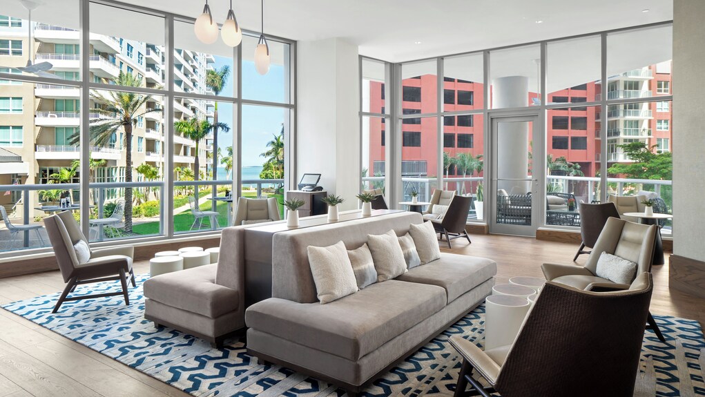 Brickell Suite | Scenic Views & Modern Comfort Near Downtown Attractions - 邁阿密