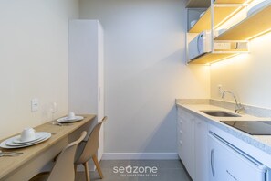 Basic Studio | Private kitchen - Evas - Charming Apartments With Sea View in Floripa (Florianópolis)