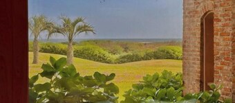 Manantiales Bay, Direct Exit to the Sea and Garden