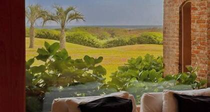 Manantiales Bay, Direct Exit to the Sea and Garden