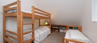 Holiday Home 'Belle Familiale' with Sea View, Private Terrace and Wi-Fi