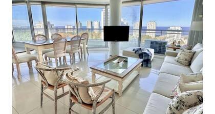 Ocean, Exclusive BBQ Duplex Penthouse and 4 Suites