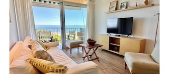 Costanero, Oceanfront Penthouse