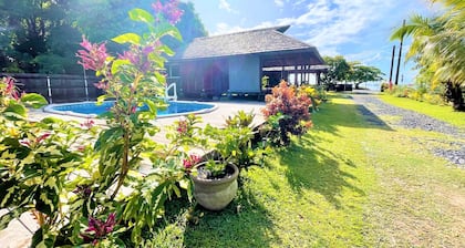 RAIATEA - Orion Pool Bungalow