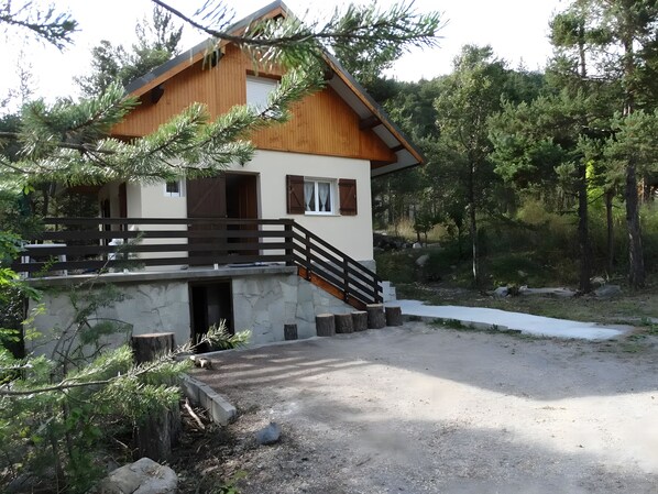 Esterni