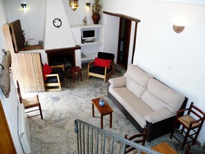 Télévision, cheminée