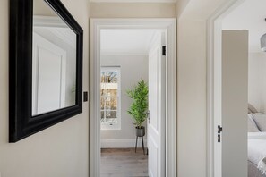 2 chambres, bureau, fer et planche à repasser, Wi-Fi gratuit