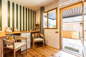 Interior - Les Ptis Chiffons: Nature and Comfort Stay by Lake Lacanau (Lacanau)