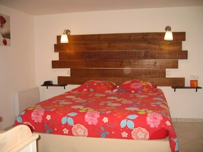 2 soverom, strykejern/-brett, wi-fi og sengetøy