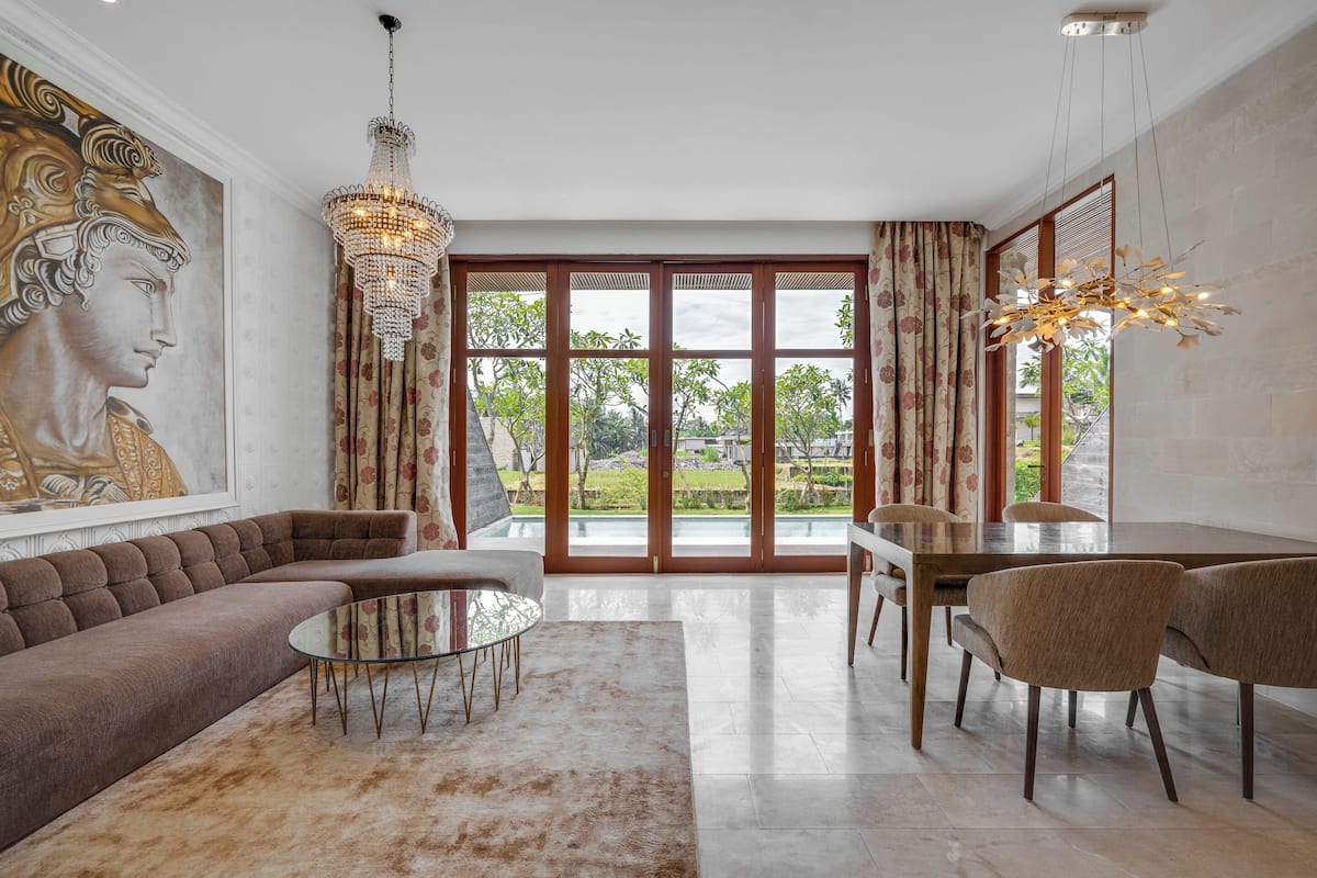 Townhome, 3 Bedrooms, Private Pool | Living room