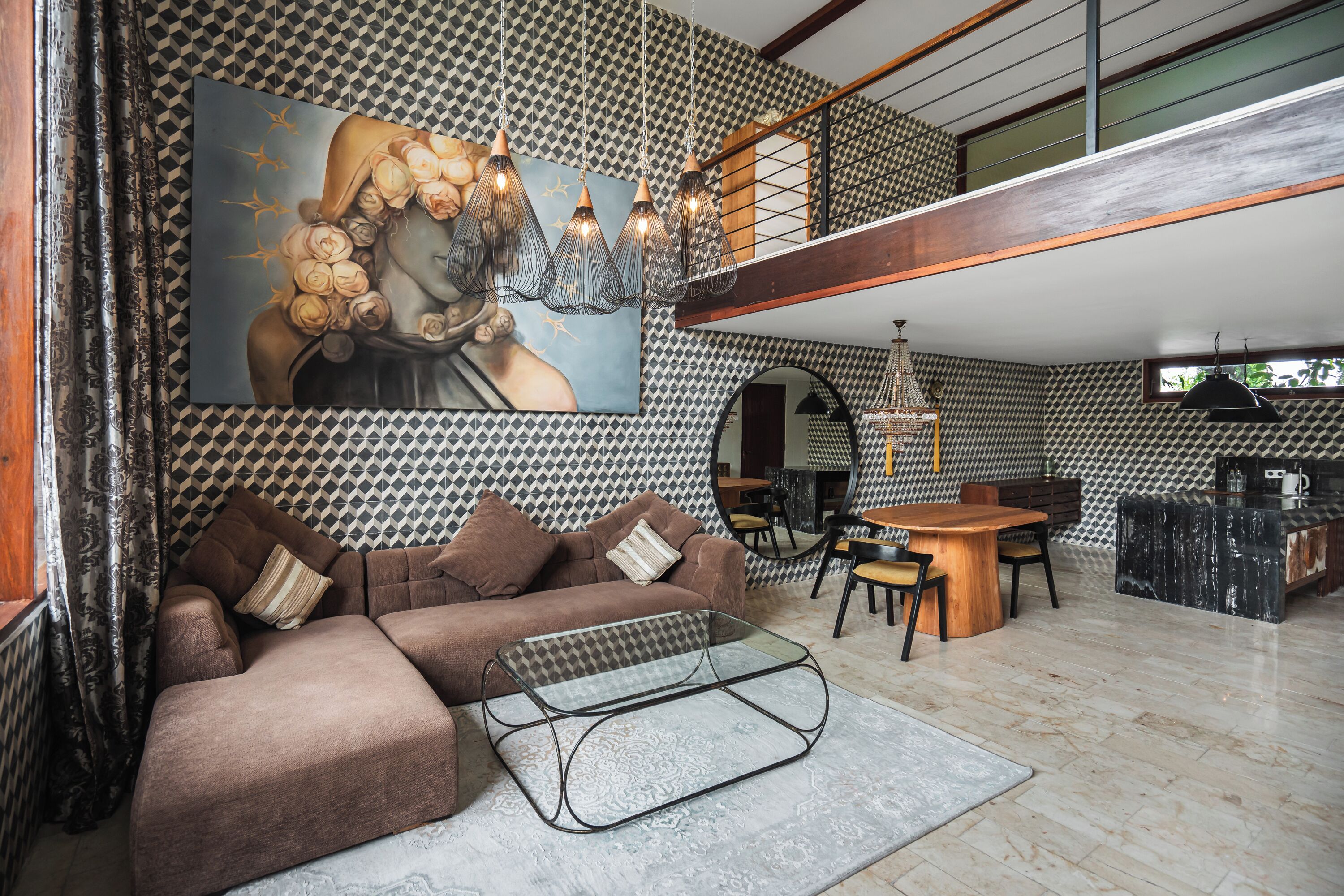 Deluxe Studio Suite, 1 King Bed, Private Pool, Mezzanine | In-room safe, individually decorated, individually furnished