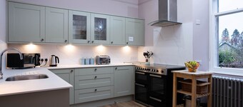 Sleeps 18 in 5 king, 1 king with bunk, 1 twin and 1 bunk room