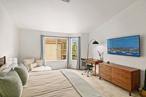 2 bedrooms, desk, iron/ironing board, free WiFi