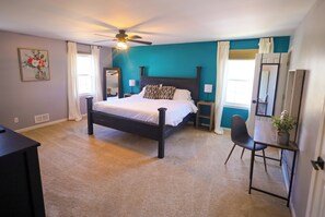 4 bedrooms, iron/ironing board, free WiFi, bed sheets