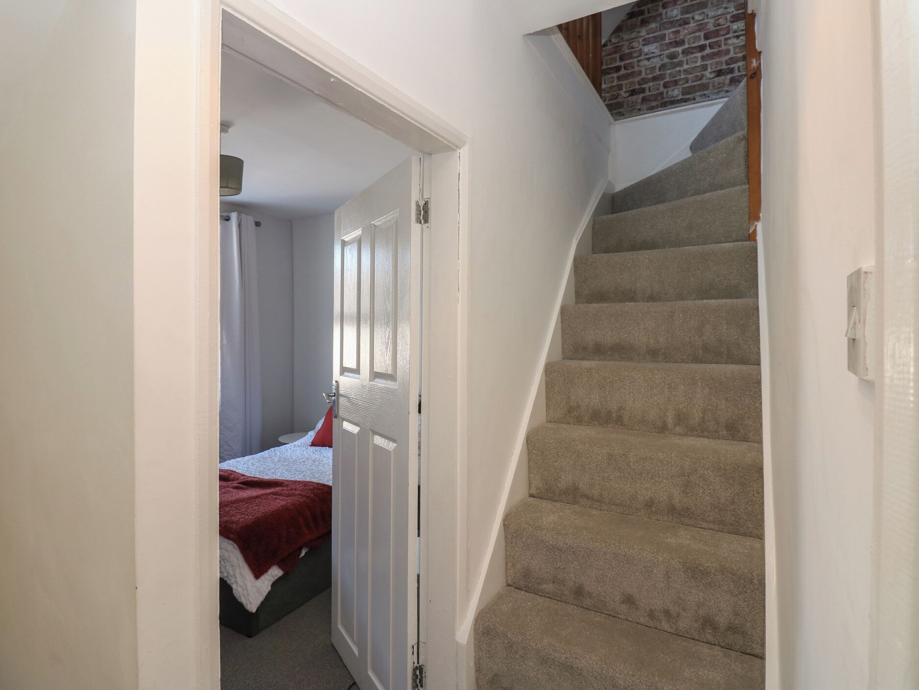 3 bedrooms, individually decorated, individually furnished, free WiFi