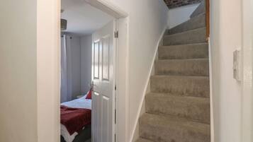 3 bedrooms, individually decorated, individually furnished, free WiFi