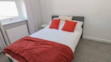 3 bedrooms, individually decorated, individually furnished, free WiFi