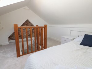 3 chambres, décor unique, ameublement unique, accès au Wi-Fi (inclus)