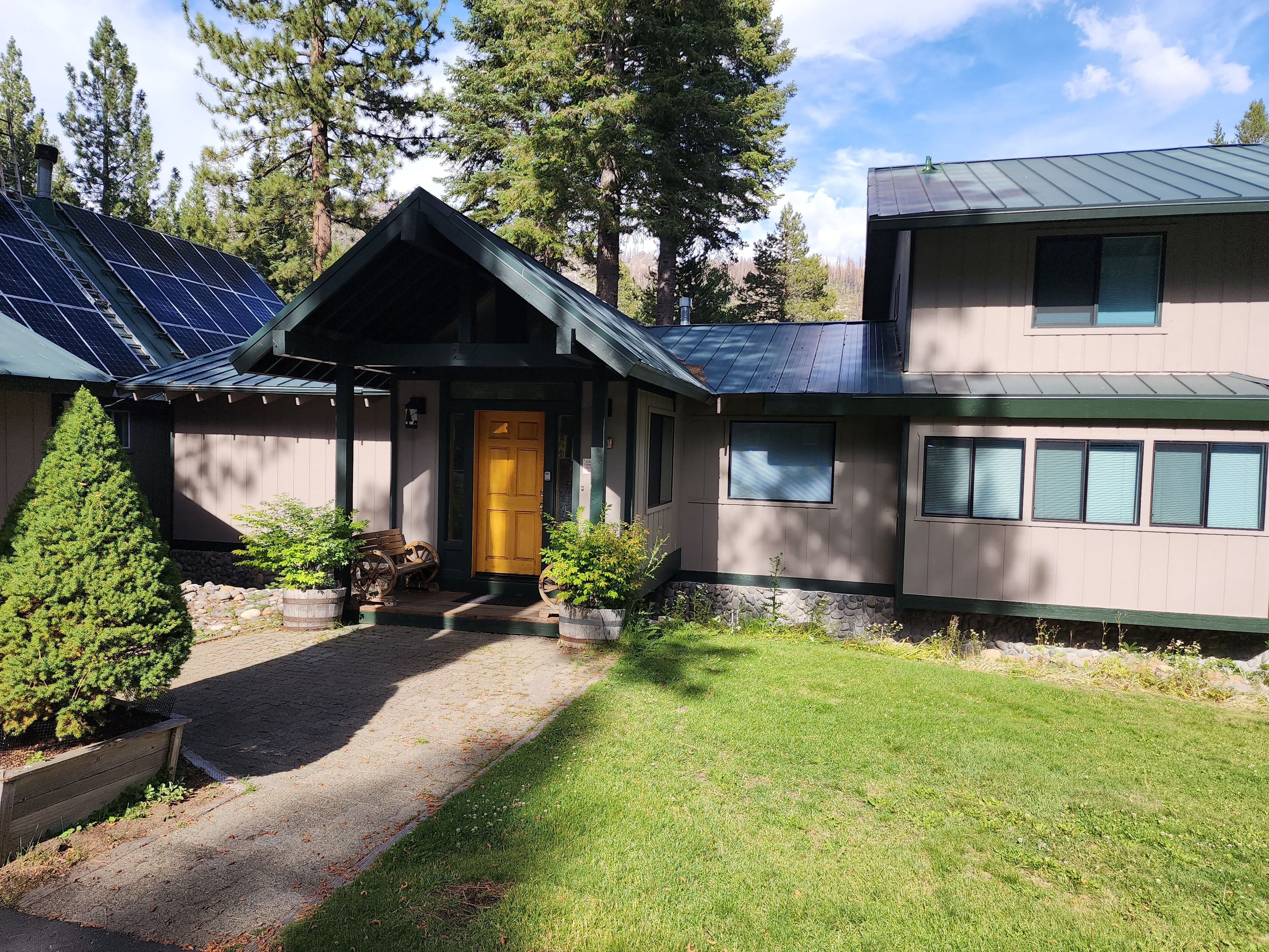 المنشأة من الخارج