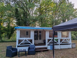 Exterior - Mobile home in a corner of paradise (Cubjac auvezere val d'ans)