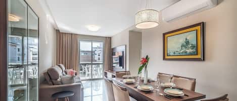 Departamento básico | Restaurantes