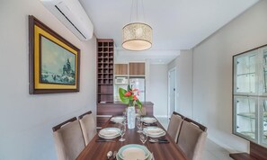 Basic Apartment | Dining - Apt With Barbecue in Canasvieiras Cse0102 (Florianópolis)