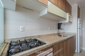 Unclassified image, 3 of 8, button - Apt With Barbecue in Canasvieiras Cse0102 (Florianópolis)