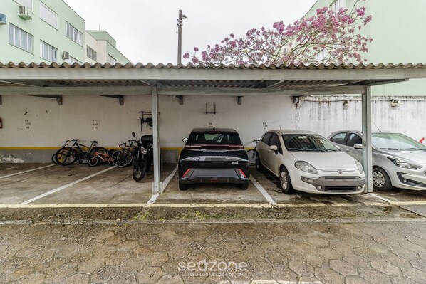 Apartament bàsic | Àrea exterior de l'allotjament