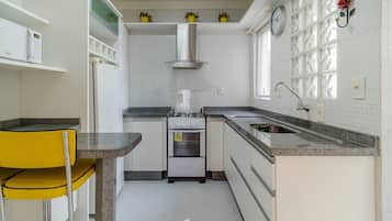 Basic Apartment | Private kitchen