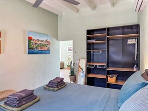 2 habitaciones, tabla de planchar con plancha y wifi gratis 