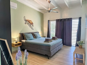 2 chambres, fer et planche à repasser, Wi-Fi gratuit, draps fournis