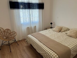 3 bedrooms, iron/ironing board, Internet, bed sheets - Pretty house 200 m from Lérat beach near Piriac (Piriac-sur-Mer)