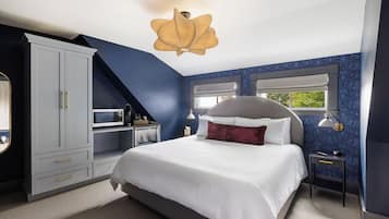 Iron/ironing board, free WiFi