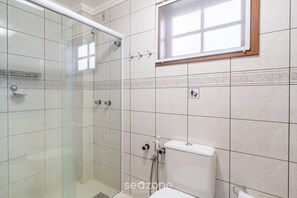 基础木屋 | 浴室