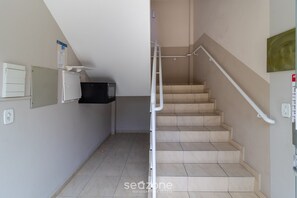 基础公寓 | 住宿内部