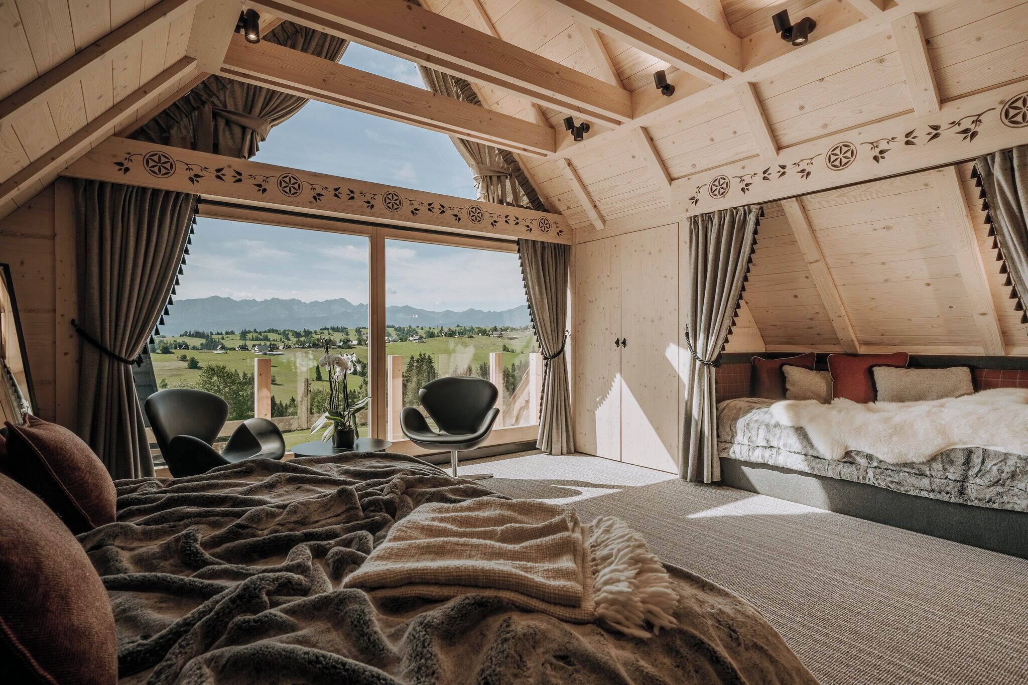 Nhà gỗ Cao cấp, quang cảnh núi | Màn/rèm cản sáng, bàn ủi/dụng cụ ủi quần áo 