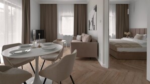 Suite | Cortinas blackout, tabla de planchar con plancha y wifi gratis