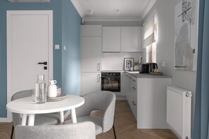 Phòng Suite | Màn/rèm cản sáng, bàn ủi/dụng cụ ủi quần áo