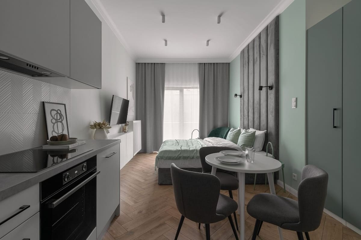 Apartment | Blackout curtains, iron/ironing board, free WiFi, individually decorated