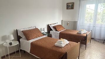 2 Schlafzimmer, Bettwäsche