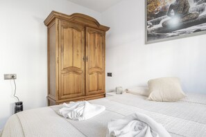 1 bedroom, WiFi, bed sheets - Apartment 'Serranía' with Private Terrace, Wi-Fi and Air Conditioning (Ronda)