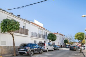 Exterior - Apartment 'Serranía' with Private Terrace, Wi-Fi and Air Conditioning (Ronda)