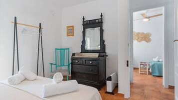 4 chambres, fer et planche Ă repasser, Wi-Fi, draps fournis