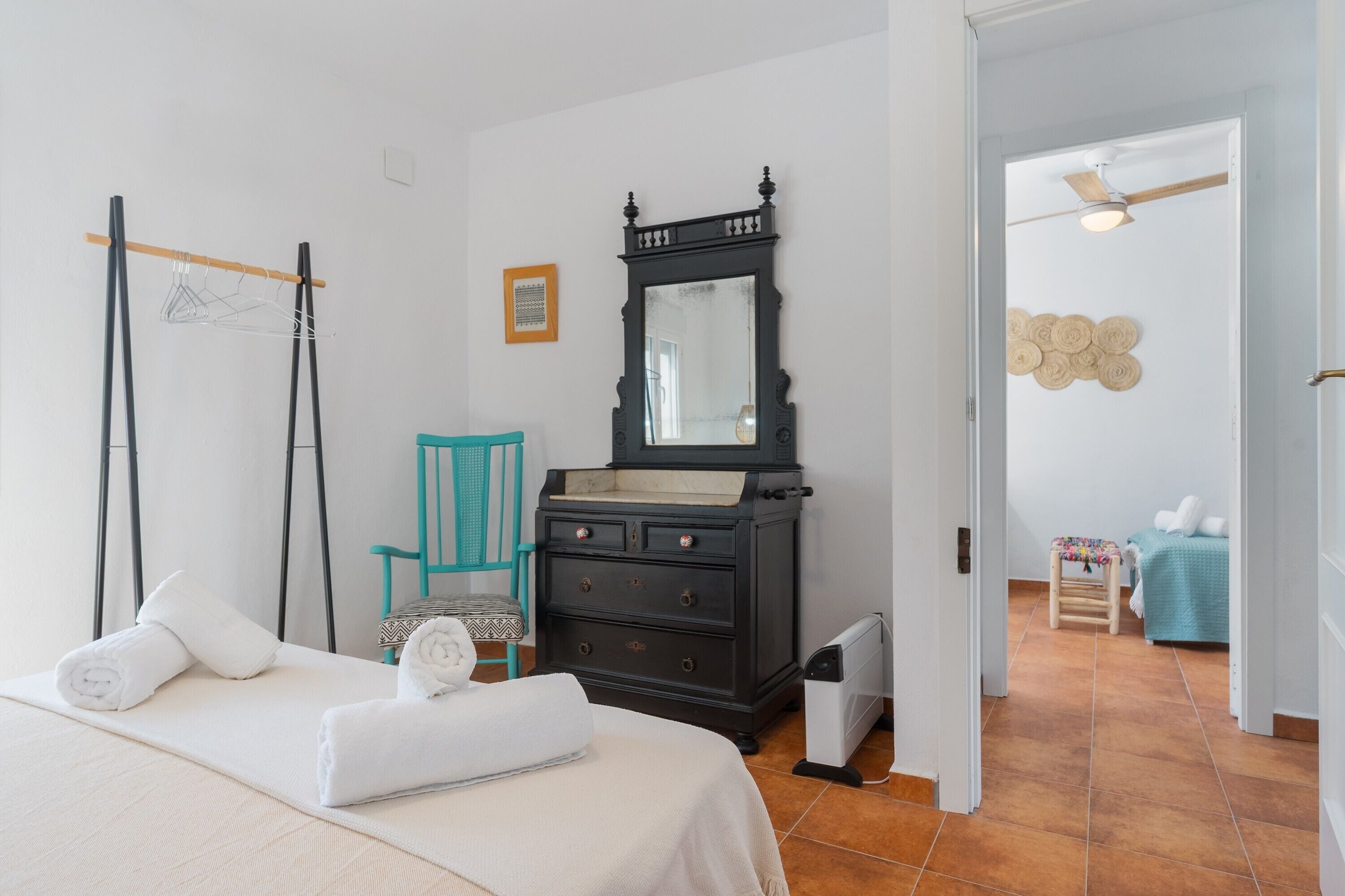 4 camere, ferro/asse da stiro, Wi-Fi, lenzuola