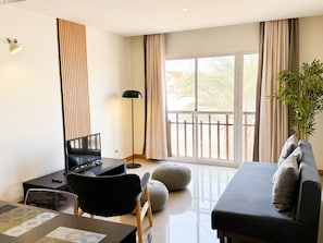 Apartemen Superior, 1 kamar tidur, balkon | Area keluarga