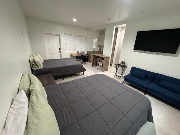 1 bedroom, free WiFi, bed sheets