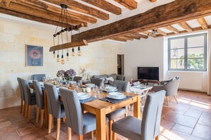 Dining - Large Unusual Holiday Home with Pool on the Banks of the Loire in Anjou (Gennes-Val-de-Loire)