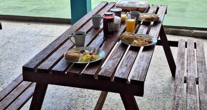 Shared room with 6 beds, Wi-Fi and lockers en Iquitos