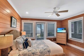 3 chambres, fer et planche à repasser, Wi-Fi gratuit, draps fournis