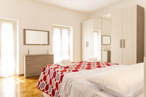 1 camera, ferro/asse da stiro, Wi-Fi gratuito, lenzuola